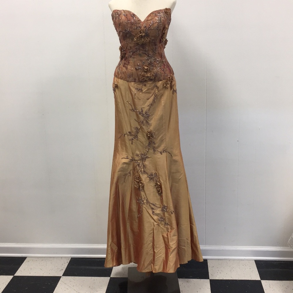Claire’s Evening Gown in Irridescent Rose Gold